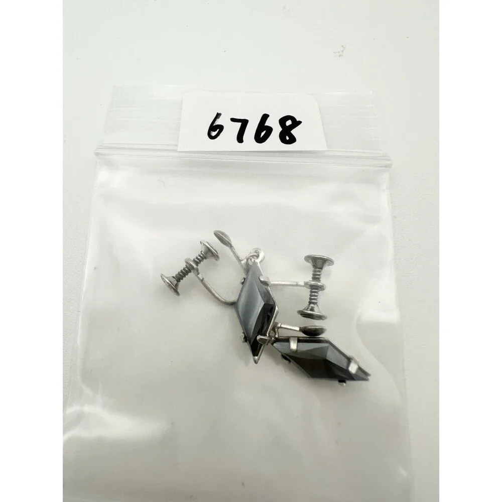 Vintage Sterling Silver Hematite Earrings Diamond Shape Screw Back